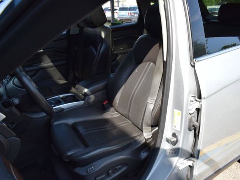 Used 2014 Cadillac SRX Luxury AWD/4WD image 33