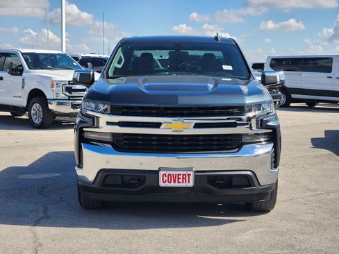 Used 2019 Chevrolet Silverado 1500 LT w/ Texas Edition RWD image 2