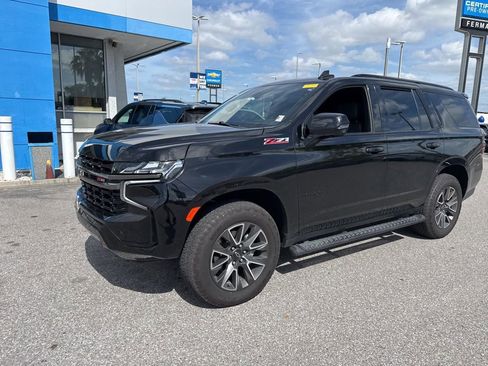 Used 2022 Chevrolet Tahoe Z71 w/ Luxury Package image 4