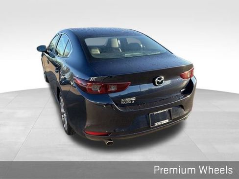 Used 2021 MAZDA MAZDA3 s image 11