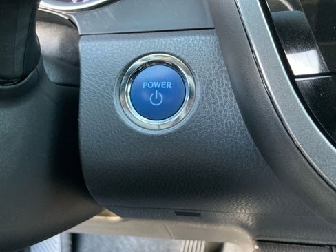 Used 2023 Toyota Camry LE image 30