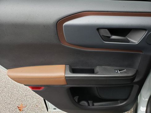 Used 2021 Ford Bronco Sport Outer Banks w/ Outer Banks Package image 13