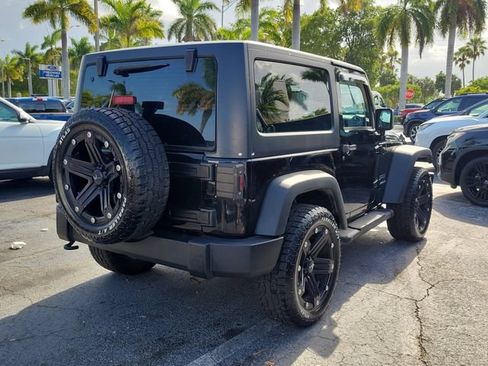 Used 2016 Jeep Wrangler Sport w/ Quick Order Package 24S AWD/4WD image 3