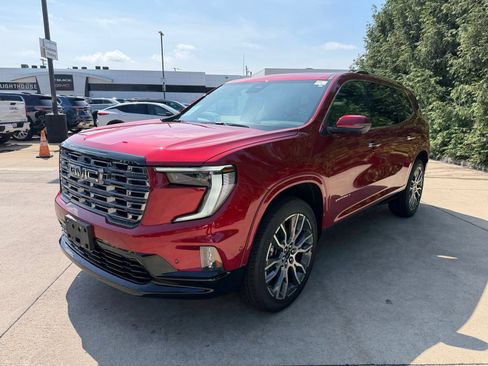 New 2026 GMC Acadia Denali Ultimate AWD/4WD image 7