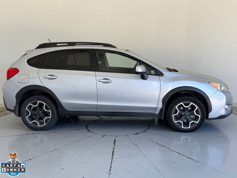 Used 2013 Subaru Crosstrek 2.0i Premium AWD/4WD image 2