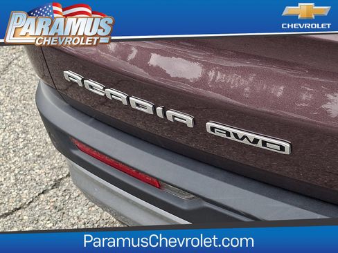 Used 2026 GMC Acadia Elevation w/ Elevation Premium Package AWD/4WD image 30