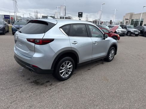 Used 2023 MAZDA CX-5 AWD 2.5 S w/ Select Package image 5