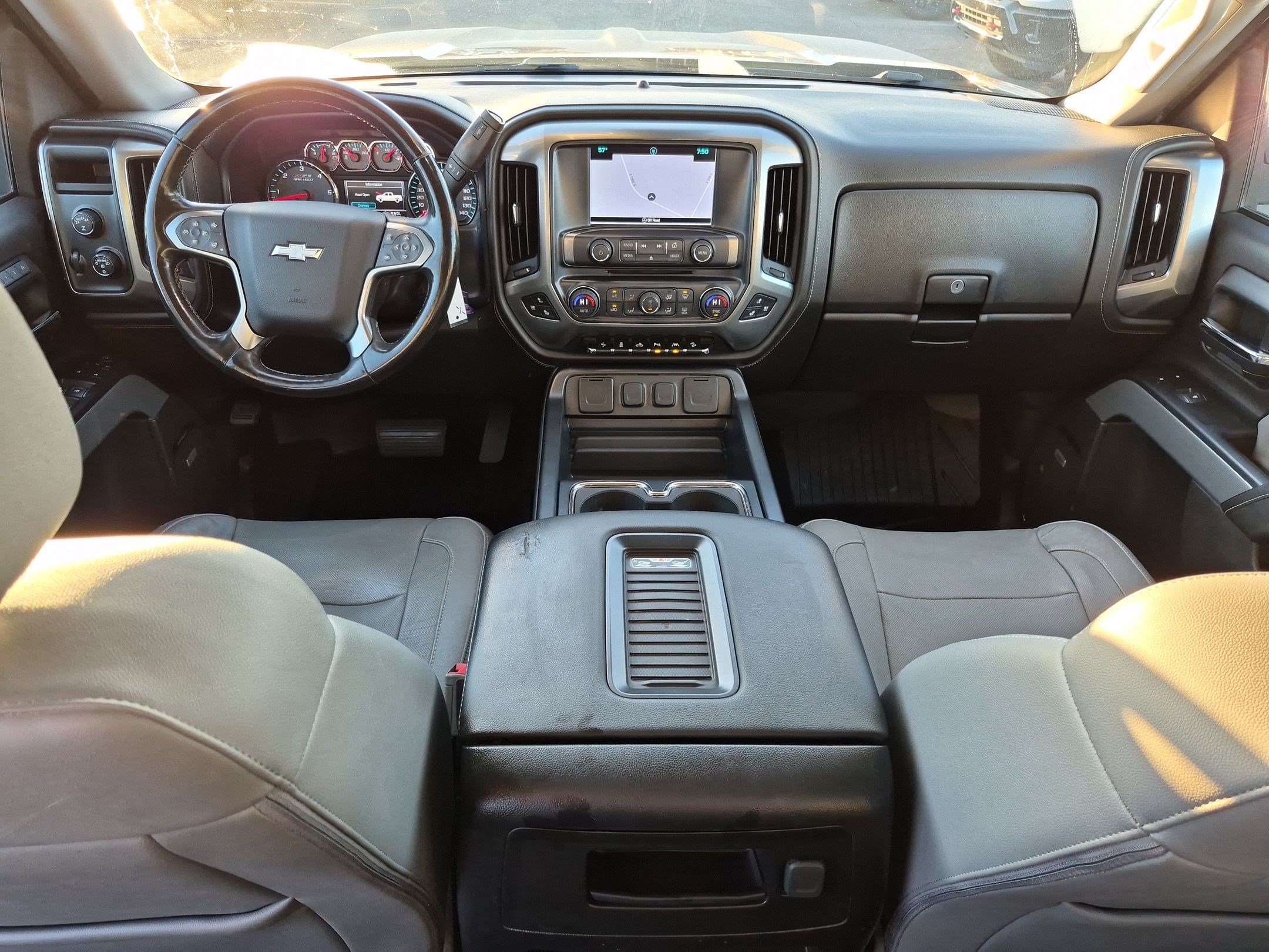 Used 2018 Chevrolet Silverado 1500 LTZ Z71 w/ Centennial Edition AWD/4WD image 28