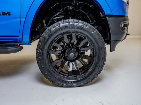Used 2023 RAM 1500 Big Horn AWD/4WD image 12