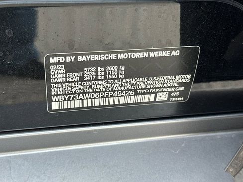 Used 2023 BMW i4 eDrive40 image 33