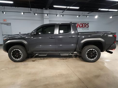 New 2026 Toyota Tacoma TRD Off-Road image 4