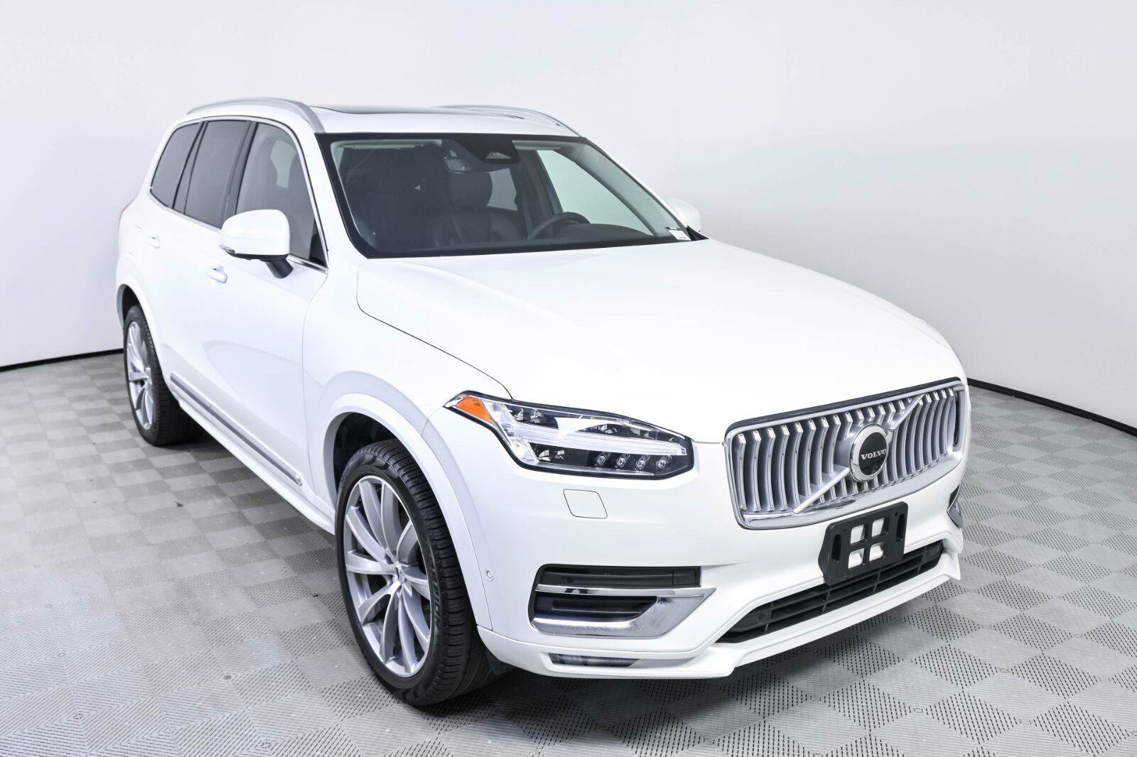 Certified 2023 Volvo XC90 B6 Plus AWD/4WD image 26