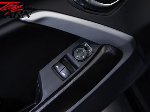 Used 2022 Chevrolet Camaro SS RWD image 16