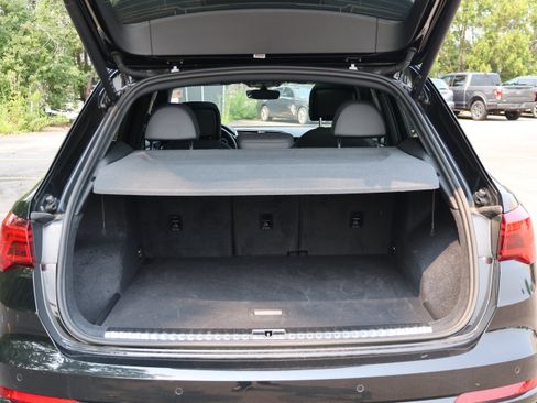 Used 2025 Audi Q3 2.0T Premium AWD/4WD image 5