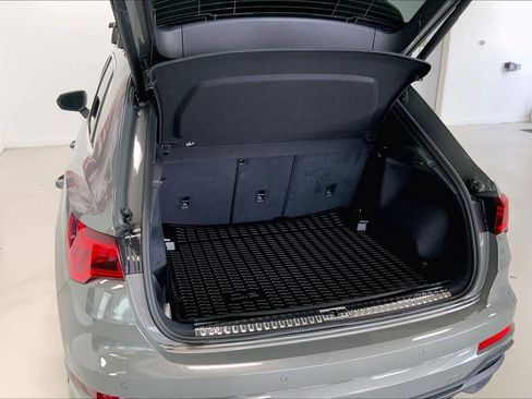 Certified 2025 Audi Q3 2.0T Premium Plus w/ Premium Plus Package image 16