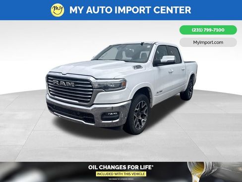 Used 2025 RAM 1500 Laramie image 3