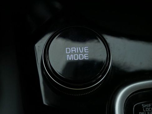 Certified 2023 Kia Seltos S image 32