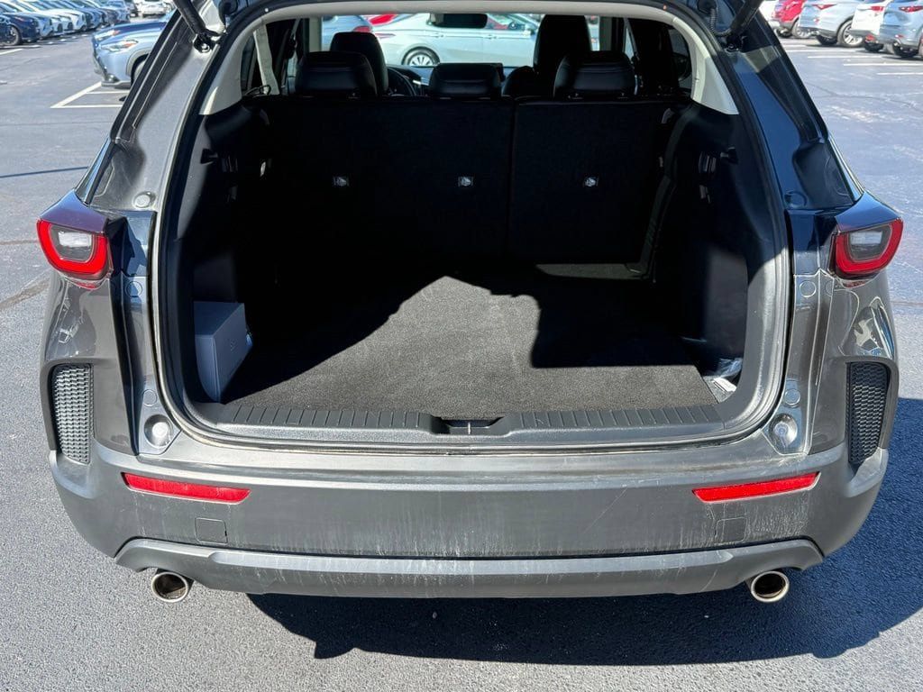 Used 2025 MAZDA CX-50 AWD 2.5 S w/ Cargo Package image 16