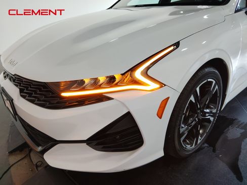 Used 2022 Kia K5 GT-Line image 40