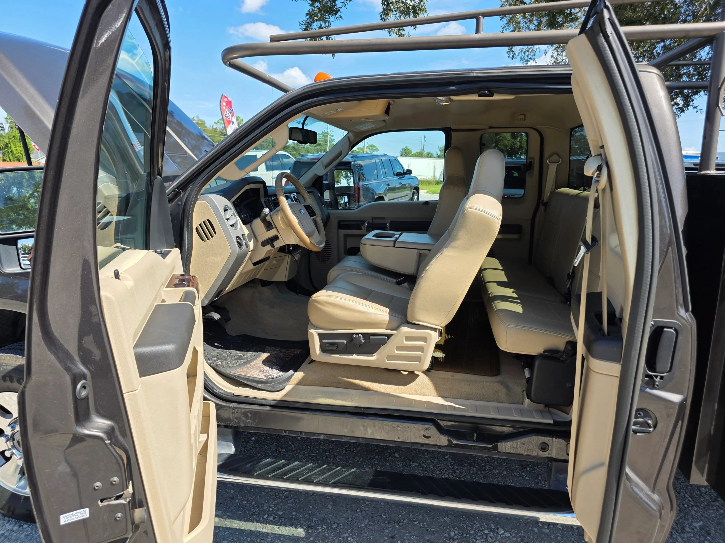 Used 2008 Ford F250 Lariat AWD/4WD image 10