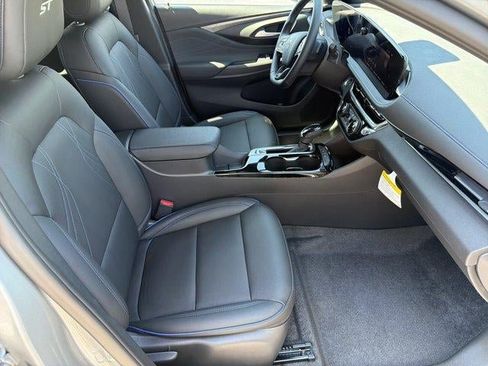 New 2026 Buick Envista Sport Touring FWD image 12