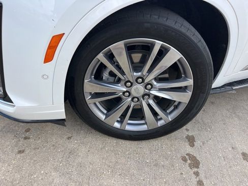 Used 2024 Cadillac XT6 Premium Luxury w/ Platinum Package image 45