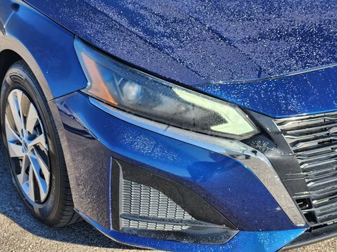 Used 2024 Nissan Altima 2.5 S image 9