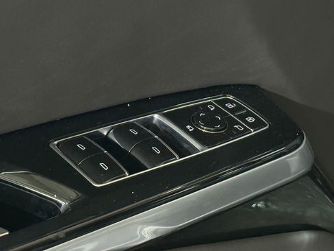 New 2025 Cadillac Escalade ESV Premium Luxury Platinum image 22