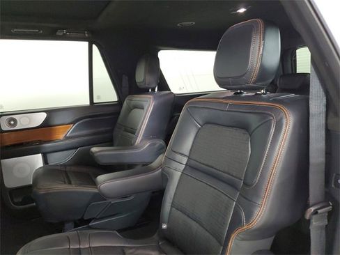 Used 2023 Lincoln Navigator L Black Label image 14