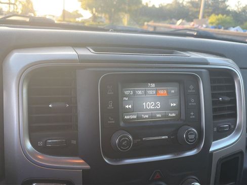 Used 2019 RAM 1500 Classic SLT image 5