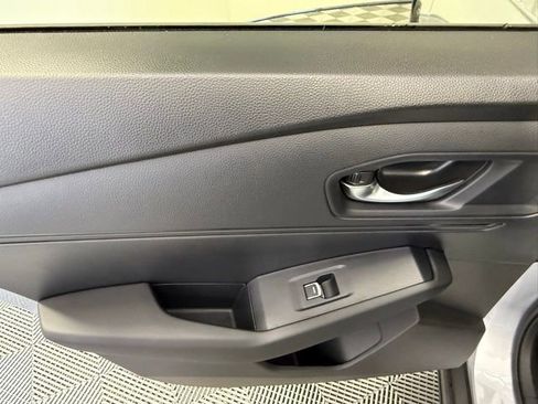 Used 2025 Honda Accord SE image 30