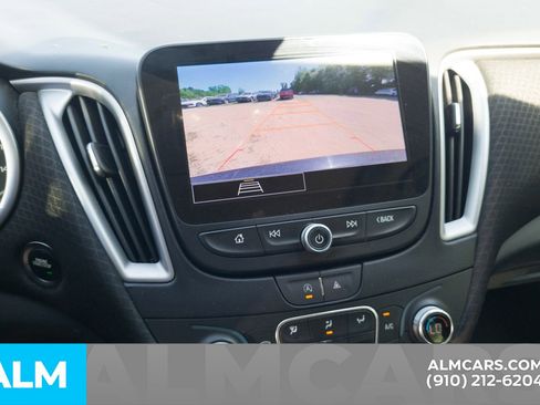 Used 2023 Chevrolet Malibu LT FWD image 10