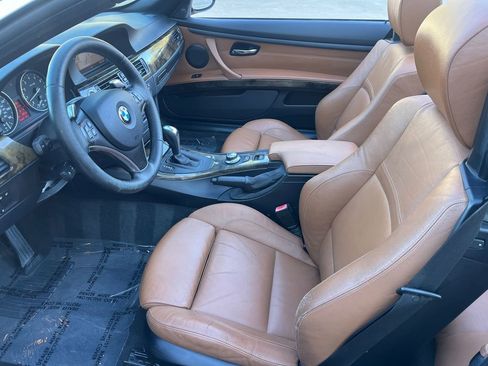 Used 2008 BMW 335i Convertible image 14