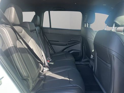 New 2026 Jeep Cherokee Limited image 35