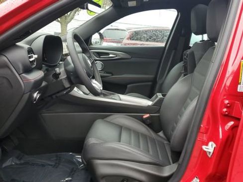 Certified 2024 Dodge Hornet GT w/ GT Blacktop Package image 4