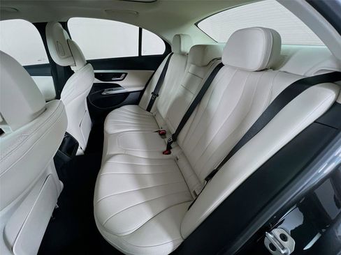 New 2026 Mercedes-Benz E 350 4MATIC Sedan image 25