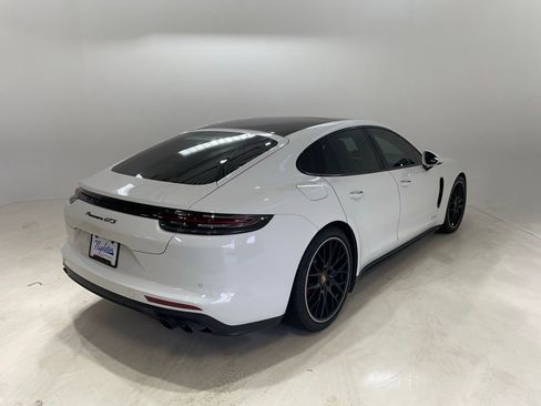 Used 2020 Porsche Panamera GTS image 3