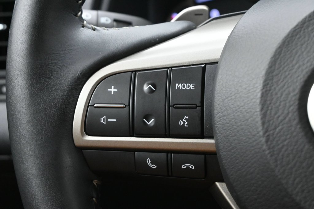 Used 2022 Lexus RX 350 FWD w/ Premium Package image 8