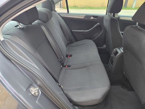 Used 2015 Volkswagen Jetta SE FWD image 11