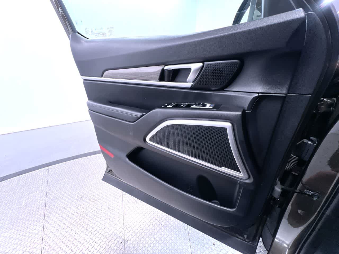 Used 2020 Kia Telluride EX w/ EX Premium Package AWD/4WD image 33
