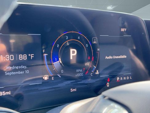 New 2026 Chevrolet Traverse LT w/ Driver Confidence Package FWD image 18
