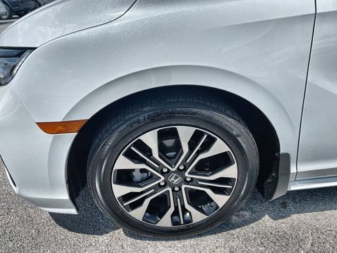 Used 2025 Honda Odyssey Elite image 10