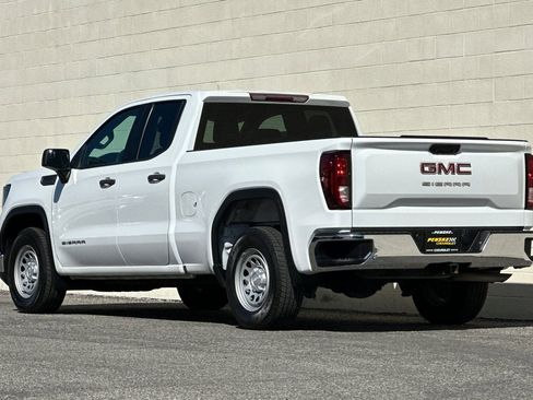 Certified 2022 GMC Sierra 1500 Pro w/ Pro Value Package image 6