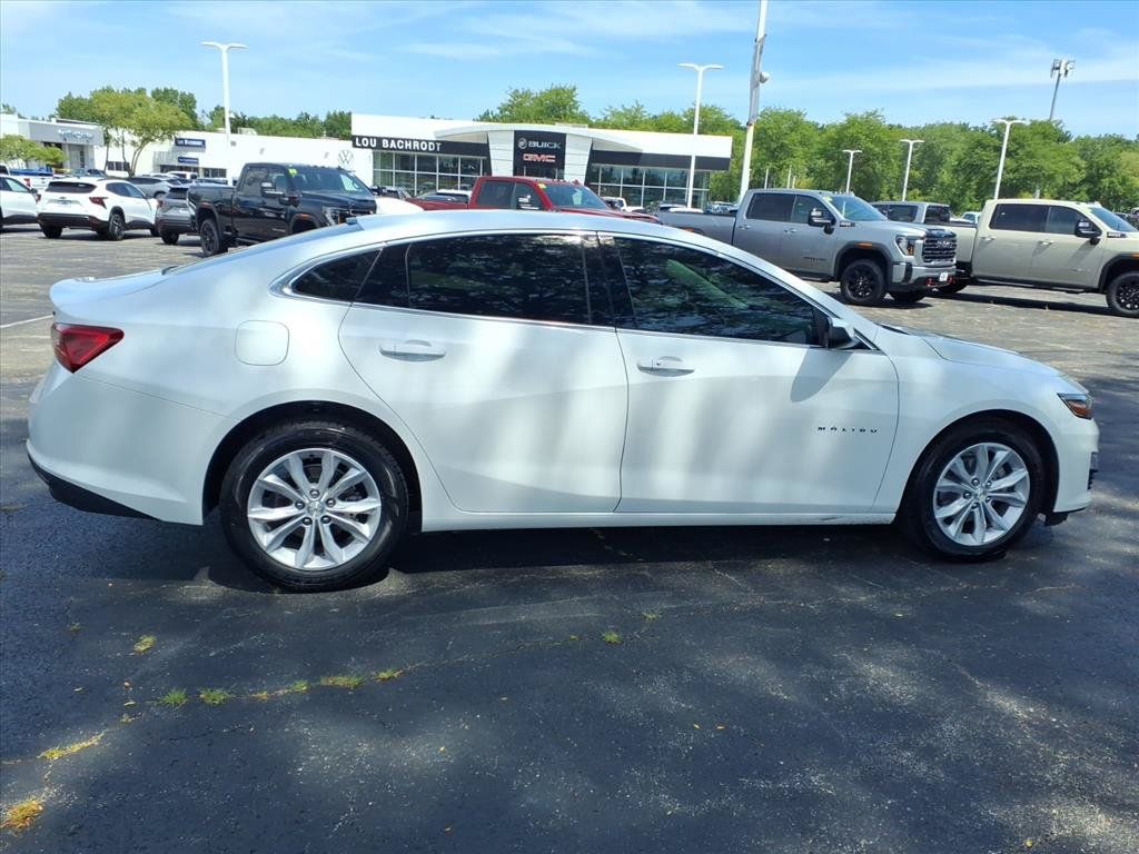 Used 2025 Chevrolet Malibu LT FWD image 8