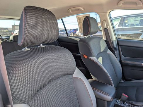 Used 2017 Subaru Crosstrek 2.0i Premium image 19