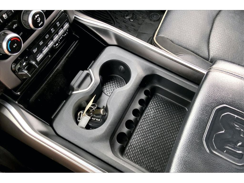 Used 2022 RAM 3500 Laramie AWD/4WD image 19