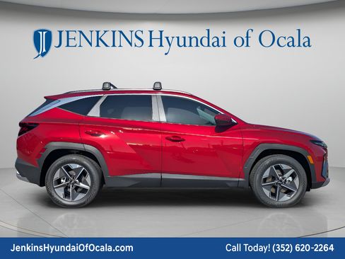 New 2026 Hyundai Tucson SEL FWD image 2