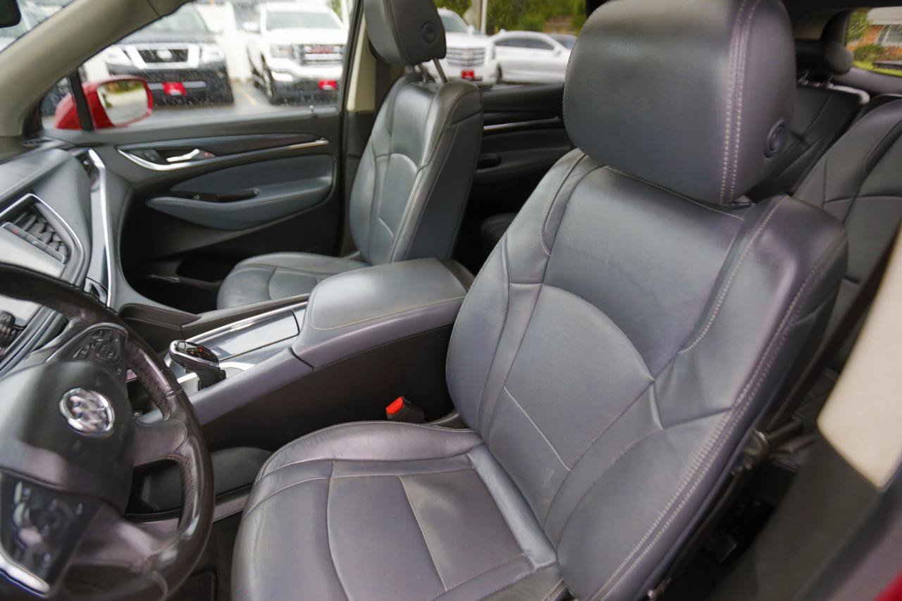 Used 2019 Buick Enclave Essence AWD/4WD image 5