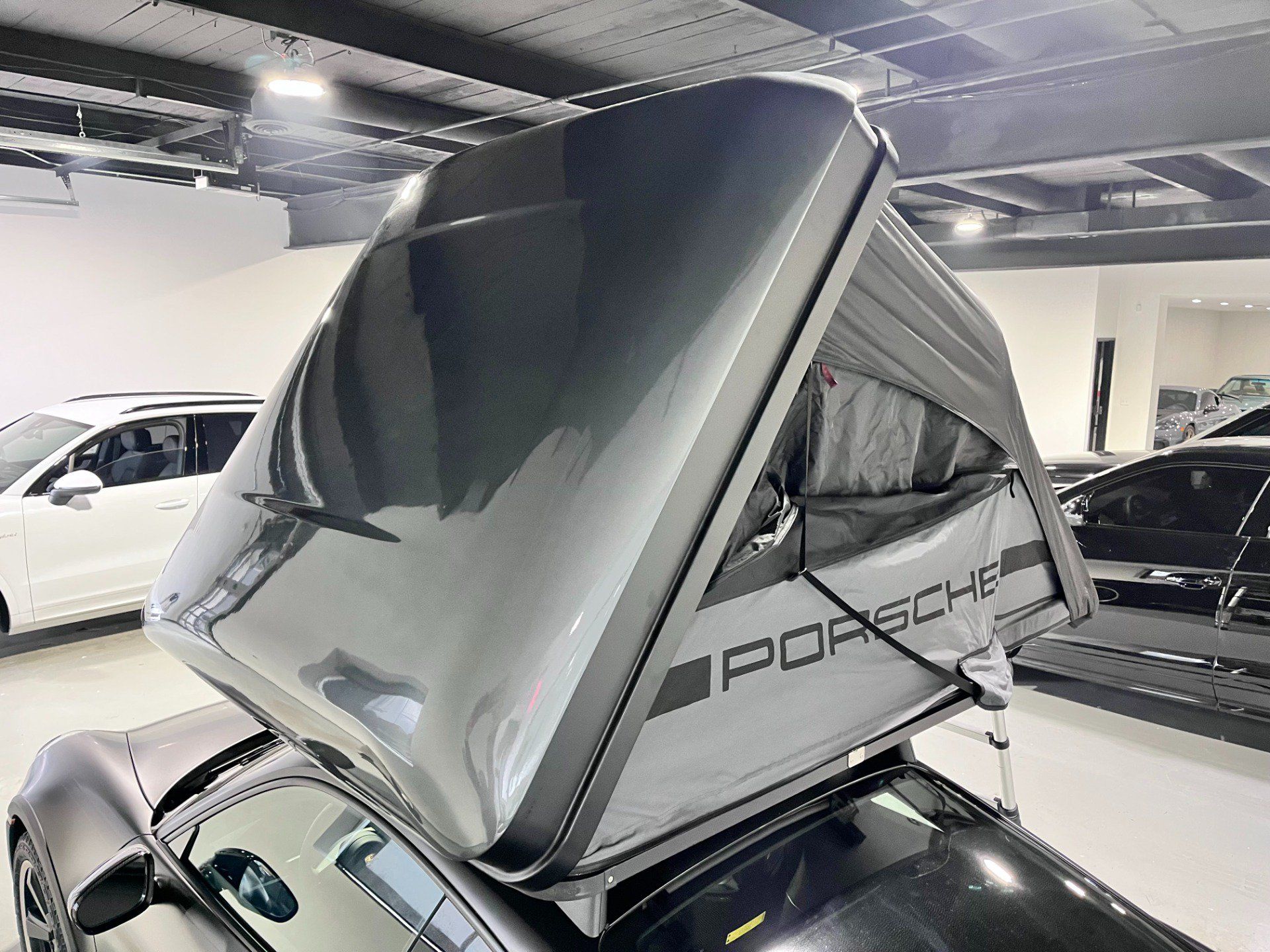 Used 2024 Porsche 911 Dakar AWD/4WD image 59