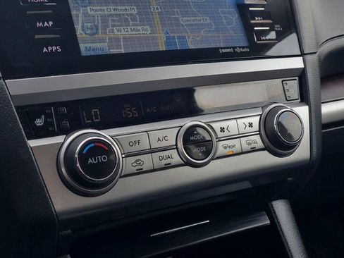 Used 2016 Subaru Outback 2.5i Limited image 22